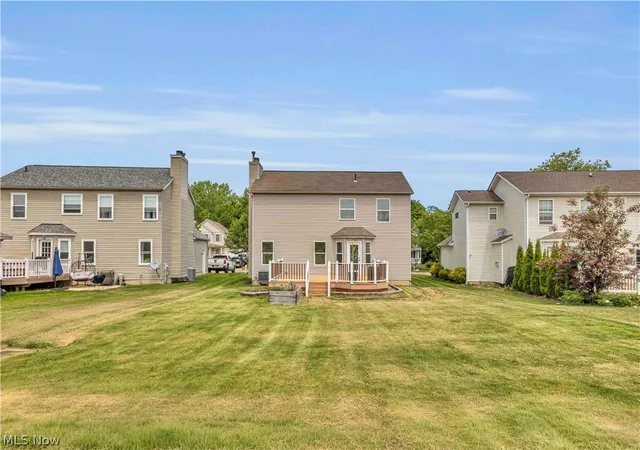Photo 3 of Sale Pending at 966 Chadwick Ln, Medina, OH 44256 | MLS# 5215420 | Listing updated on 2026-08-22