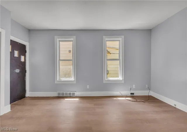 Homes for sale in Cleveland, OH | 2480 E 86Th St, Cleveland, OH 44104 | MLS# 5215237