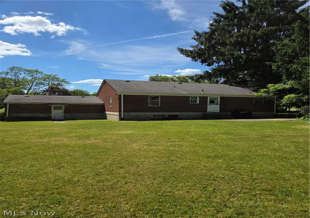 4th image of 29 Philrose Ln, Youngstown, OH 44514 | MLS# 5215624