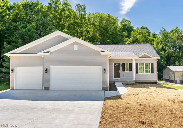 Homes for sale in Bolivar, OH | 10694 Welton Rd Ne, Bolivar, OH 44612 | MLS# 5215573