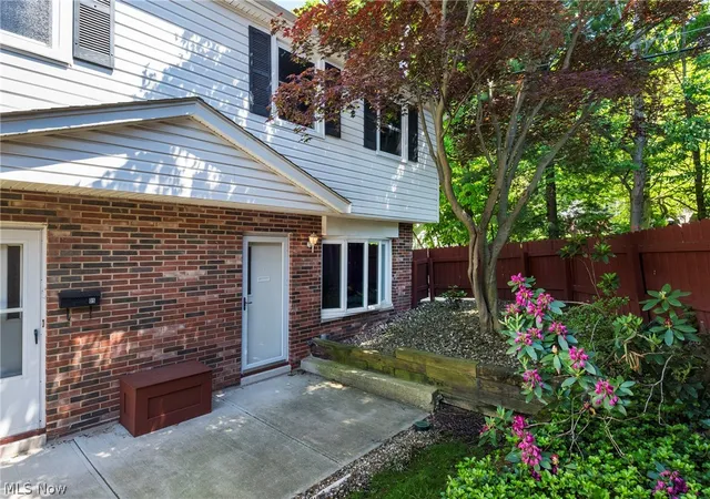 Homes for sale in Parma, OH | 6484 State Rd #D6, Parma, OH 44134 | MLS# 5215581