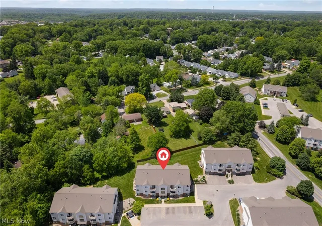 Photo 3 of Condo for sale at 1456 Buckingham Gate A Blvd, Cuyahoga Falls, OH 44221 | MLS# 5215548 | Listing updated on 2026-06-29