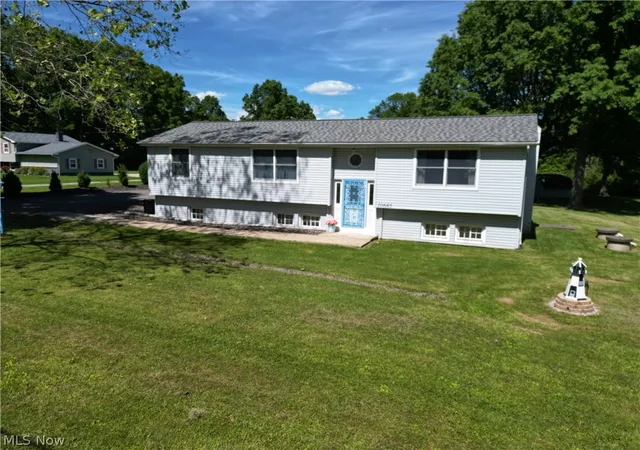 Homes for sale in Diamond, OH | 10685 Scotts Corner Rd, Diamond, OH 44412 | MLS# 5215248