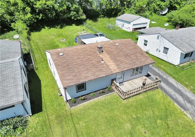 2nd image of 2340 Cherry Hill Ave, Youngstown, OH 44509 | MLS# 5214883