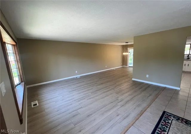 4th image of 16244 Delmont Ave, Strongsville, OH 44136 | MLS# 5215711