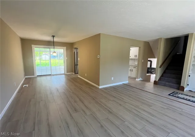 5th image of 16244 Delmont Ave, Strongsville, OH 44136 | MLS# 5215711