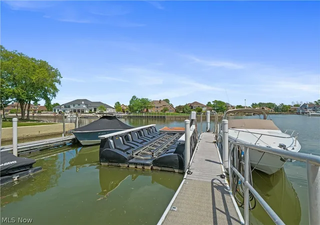 Homes for sale in Sandusky, OH | 179 Marina Pt Dr, Sandusky, OH 44870