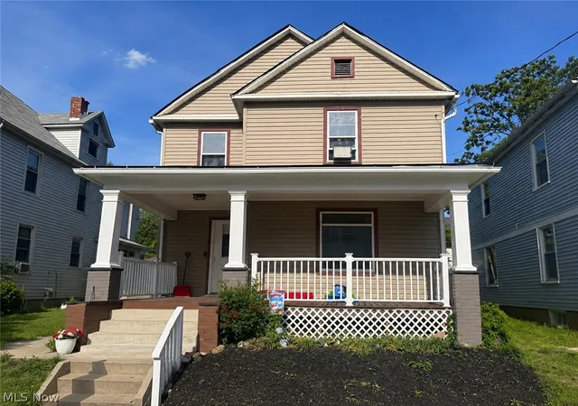 Homes for sale in Alliance, OH | 132 S Haines Ave, Alliance, OH 44601 | MLS# 5215646
