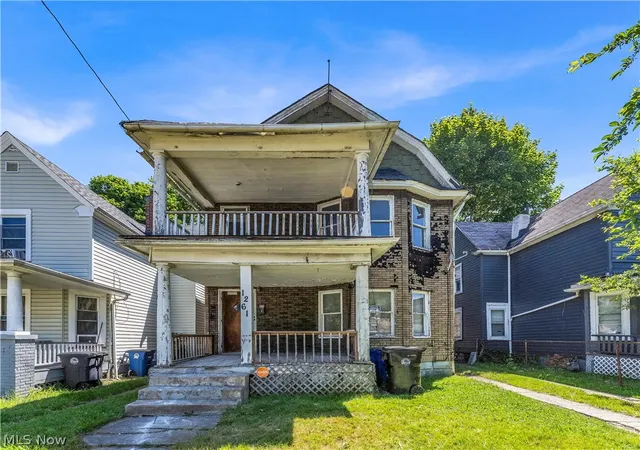 Homes for sale in Cleveland, OH | 1261 E 113th St, Cleveland, OH 44108 | MLS# 5215582