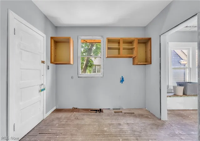 Homes for sale in Cleveland, OH | 1261 E 113Th St, Cleveland, OH 44108 | MLS# 5215582