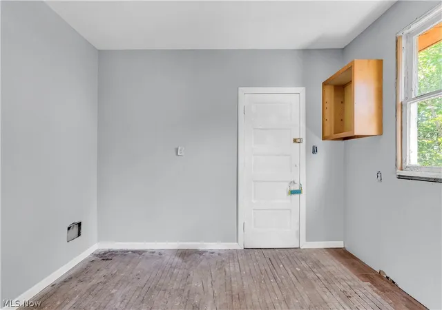 Homes for sale in Cleveland, OH | 1261 E 113Th St, Cleveland, OH 44108 | MLS# 5215582