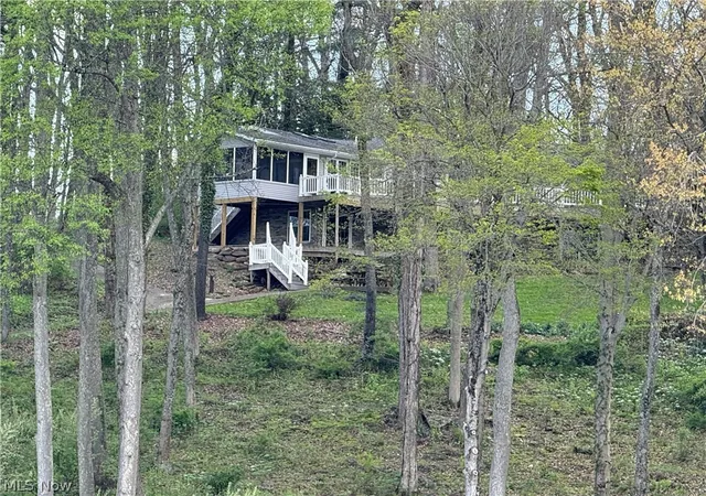 4th image of 2594 W Buckhorn Dr, Millersburg, OH 44654 | MLS# 5202577