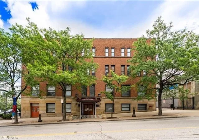 Condo for sale at 1133 W 9th Street #604, Cleveland, OH 44113 | MLS# 5215521