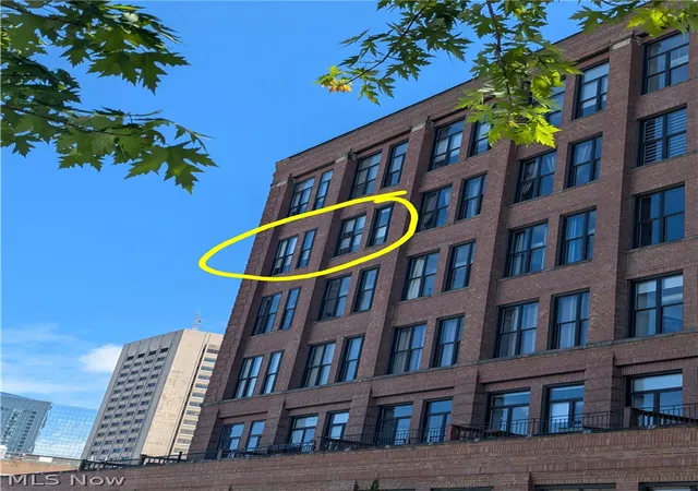 Photo 4 of Condo for sale at 1133 W 9th Street #604, Cleveland, OH 44113 | MLS# 5215521 | Listing updated on 2026-09-01