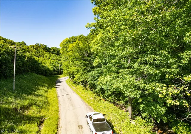 3rd image of 4185 Baughman Run Rd, Roseville, OH 43777 | MLS# 5214857