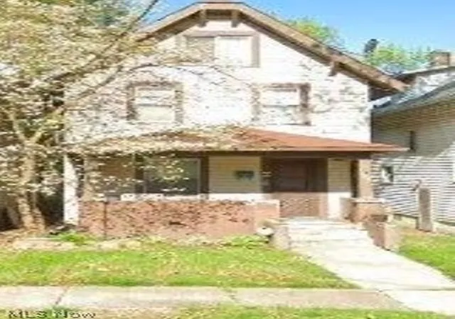 Photo 1 of Single family home for sale at 766 Garfield St, Akron, OH 44310 | MLS# 5215096 | Listing updated on 2026-08-24