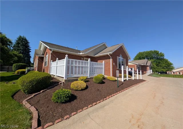 Photo 2 of Condo for sale at 202 Greenbriar Ln, Dalton, OH 44618 | MLS# 5215848 | Listing updated on 2026-07-28