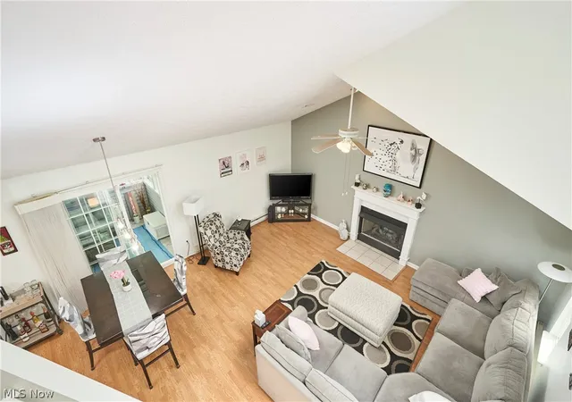 Listing Photo 4 - Condo for sale in building located at 251 Westberry Cir, Tallmadge, OH 44278
