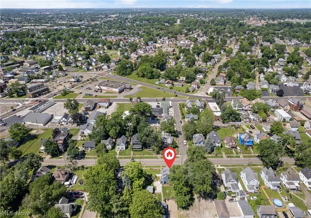 Homes for sale in Canton, OH | 1274 Woodland Ave Nw, Canton, OH 44703 | MLS# 5215864
