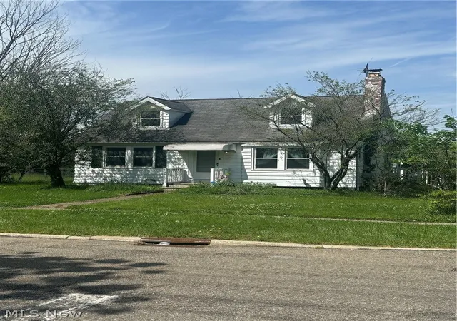 1st image of 694 Mckinley Ave, Bedford, OH 44146 | MLS# 5214954