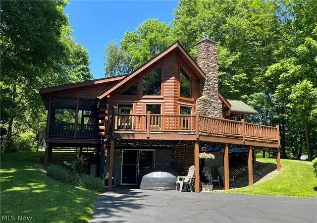 1st image of 1631 W Buckhorn Dr #453, Millersburg, OH 44654 | MLS# 5215861