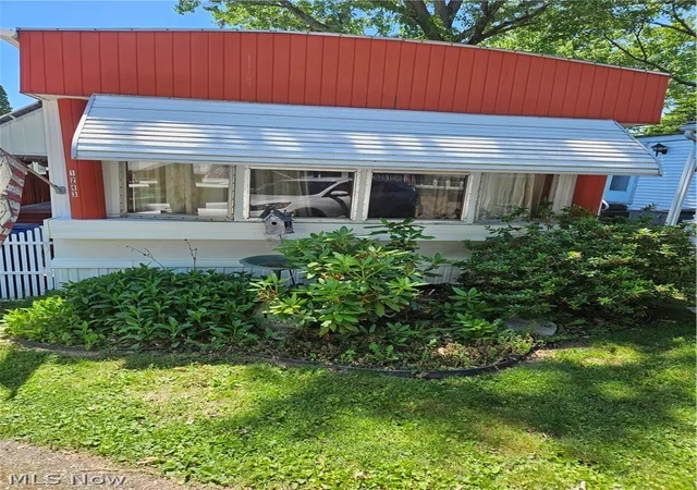 Homes for sale in North Canton, OH | 1243 Los Angeles Blvd Nw, North Canton, OH 44720 | MLS# 5215927