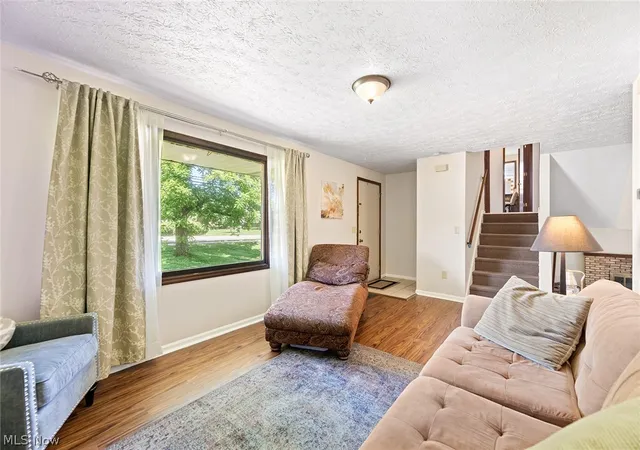 Homes for sale in North Canton, OH | 1140 E Maple St, North Canton, OH 44720 | MLS# 5215632
