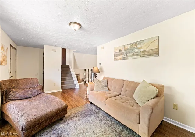 Homes for sale in North Canton, OH | 1140 E Maple St, North Canton, OH 44720 | MLS# 5215632