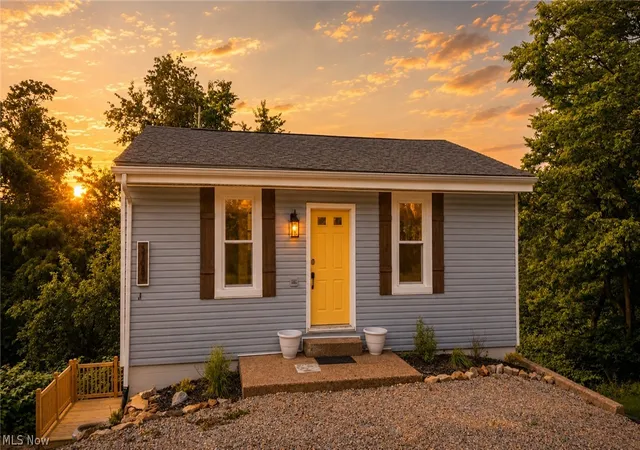 1st image of 57087 Ferryview Rd, Martins Ferry, OH 43935 | MLS# 5216036