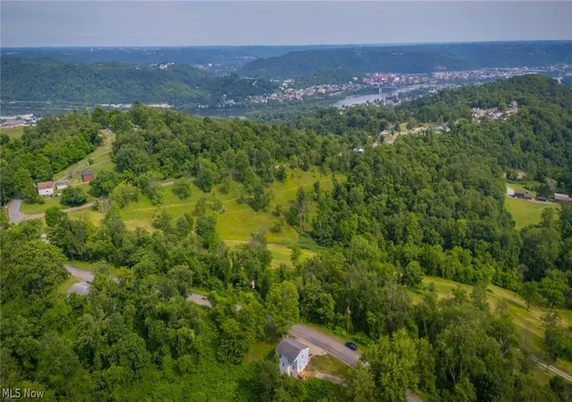 4th image of 57087 Ferryview Rd, Martins Ferry, OH 43935 | MLS# 5216036