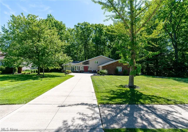Photo 2 of Sale Pending at 9124 Meadow Ln, Brecksville, OH 44141 | MLS# 5215433 | Listing updated on 2026-08-03