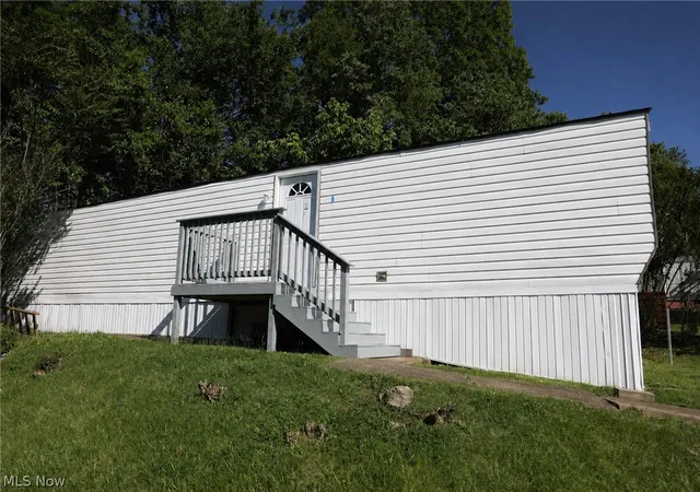 1st image of 216 Young Ln, Saint Clairsville, OH 43950 | MLS# 5215676