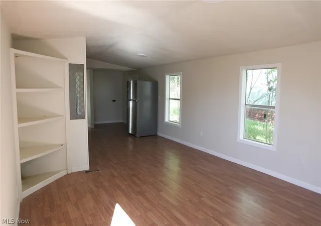 3rd image of 216 Young Ln, Saint Clairsville, OH 43950 | MLS# 5215676