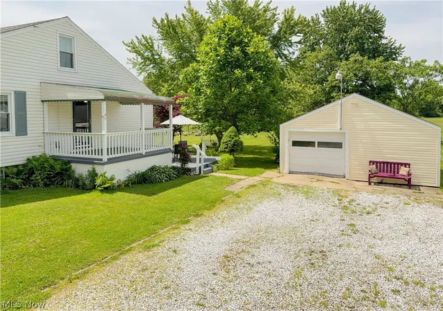 Photo 3 of Single family home for sale at 3250 Mayfair Rd, Green, OH 44312 | MLS# 5213190 | Listing updated on 2026-08-27