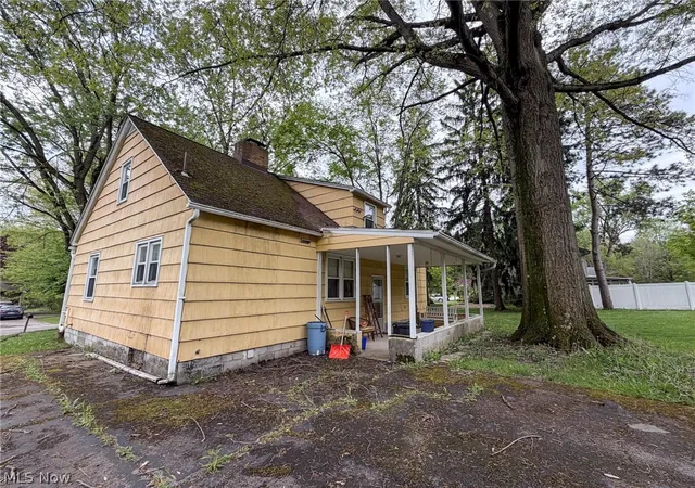 4th image of 8060 Paulin Dr, Youngstown, OH 44514 | MLS# 5215572