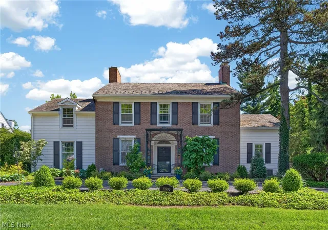 Homes for sale in Shaker Heights, OH | 23900 Stanford Rd, Shaker Heights, OH 44122 | MLS# 5214938