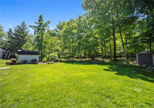 Homes for sale in North Royalton, OH | 9481 Yorkview Dr, North Royalton, OH 44133 | MLS# 5216106