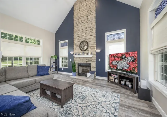 Photo 3 of Single family home for sale at 2942 Robert Gary Ct, Medina, OH 44256 | MLS# 5215560 | Listing updated on 2026-08-03