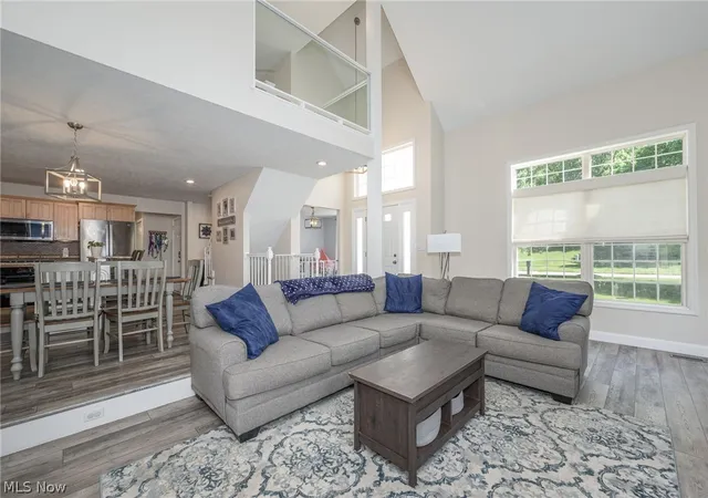 Photo 4 of Single family home for sale at 2942 Robert Gary Ct, Medina, OH 44256 | MLS# 5215560 | Listing updated on 2026-08-03