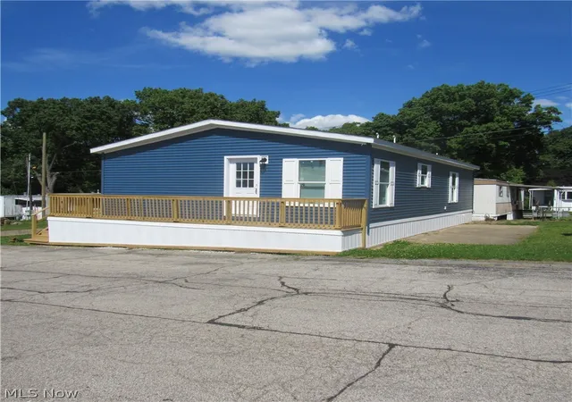 2nd image of 3785 S Main St, Green, OH 44319 | MLS# 5215921