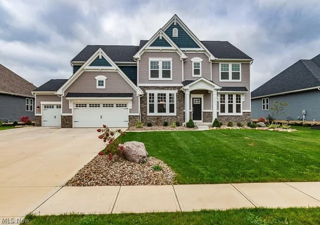 3rd image of 36603 Amalfi Rd, North Ridgeville, OH 44039 | MLS# 5211175
