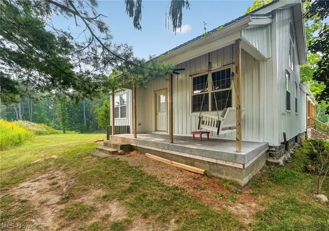 4th image of 13166 Butternut Rd, Burton, OH 44021 | MLS# 5209224