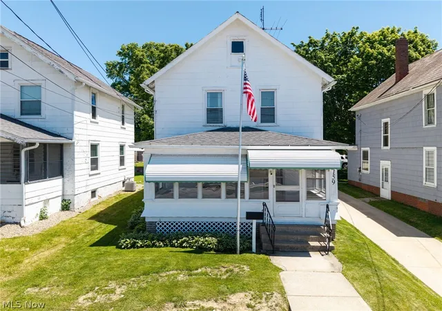 Homes for sale in Wadsworth, OH | 159 N Lyman St, Wadsworth, OH 44281 | MLS# 5214760