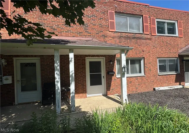2nd image of 4393 Fairway Dr, Cleveland, OH 44135 | MLS# 5216160