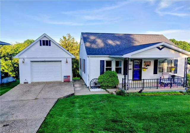 2nd image of 242 Cedar Rd, Richmond, OH 43944 | MLS# 5216306