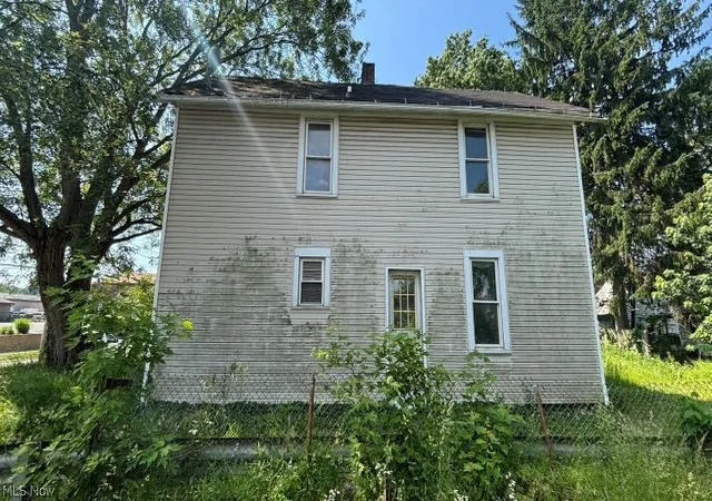 2nd image of 756 Brown St, Akron, OH 44311 | MLS# 5215912