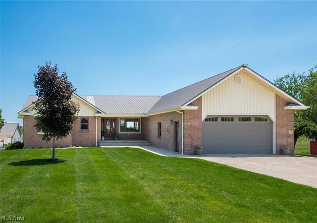 2nd image of 10550 Amish Ridge Rd, Somerset, OH 43783 | MLS# 5216318