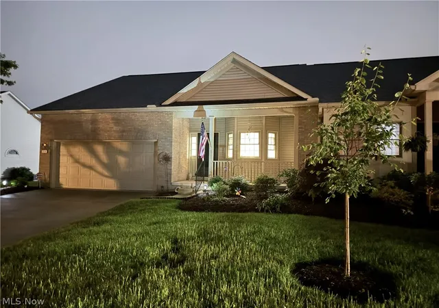 Homes for sale in Uniontown, OH | 2574 Cardington Green, Uniontown, OH 44685 | MLS# 5216300