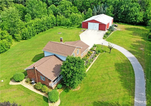 2nd image of 55 E South Range Rd, North Lima, OH 44452 | MLS# 5214182
