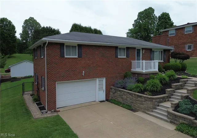 Homes for sale in Marietta, OH | 461 Sandhill Rd, Marietta, OH 45750 | MLS# 5216383